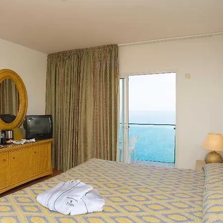 Mogan Princess & Club 4*